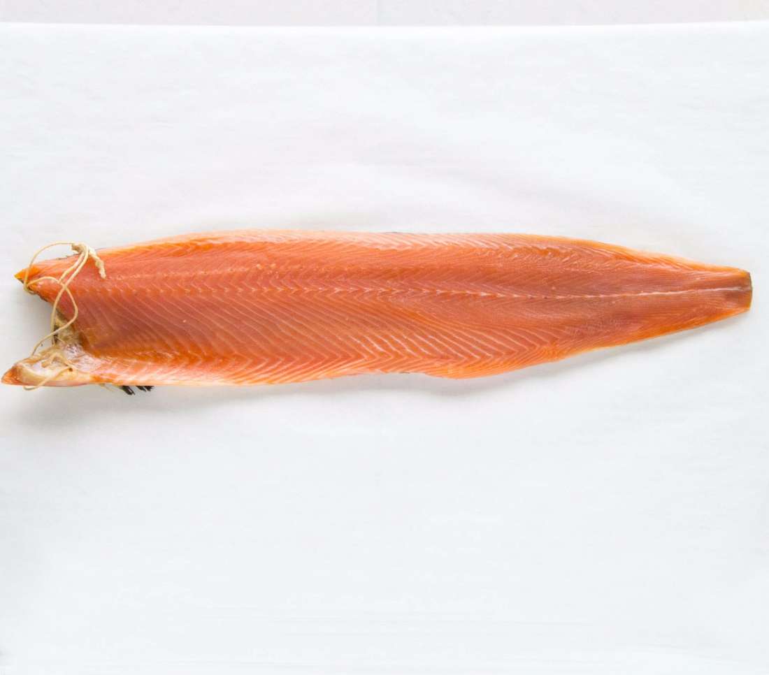 SALMON WHOLE SMOKED