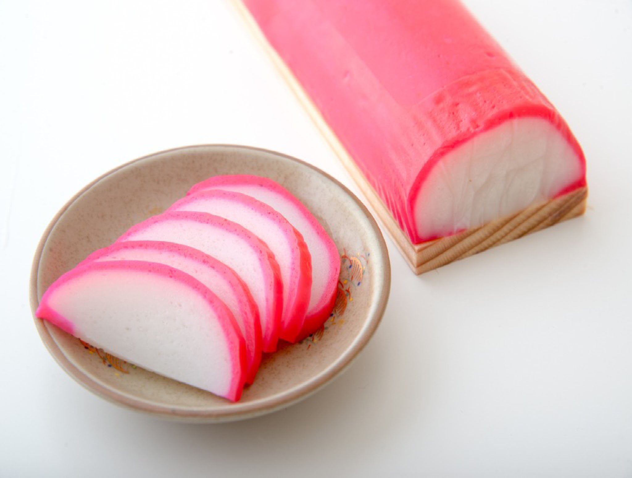 FISH PASTE STEAMED (KAMABOKO)