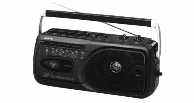 PLAYER CASSETTE RADIO/CD/MD, PORTABLE
