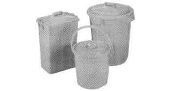 GARBAGE CAN PLASTIC W/COVER, RECTANGULAR BASE 42LTR