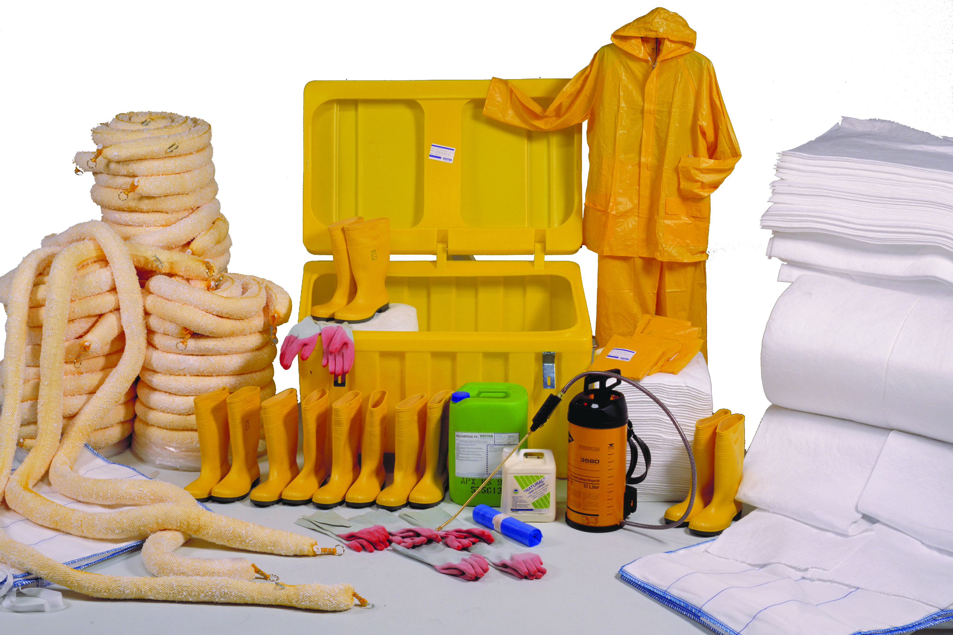 OIL ABSORBENT SPILL KIT, FOR 12 BARRELS OIL SPILL