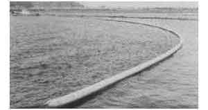 OIL FENCE INFLATABLE, ABOVE WATER 300MM L:20MTR