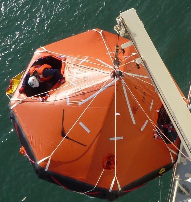 LIFERAFT INFLATABLE FOR 20MEN, DAVIT-LAUNCHING TYPE
