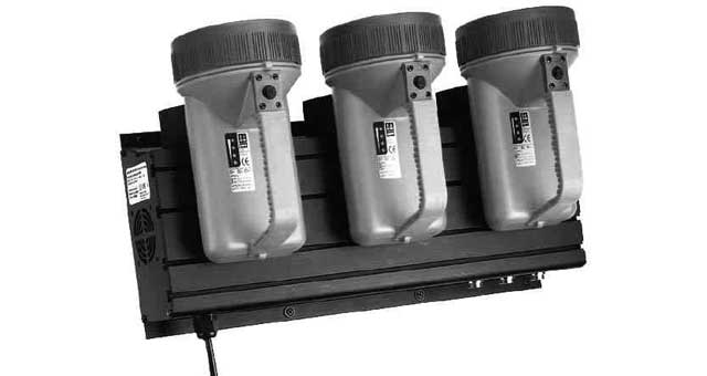 CHARGER BATTERY FOR 3 SAFETY, LAMPS MICA CR-C3