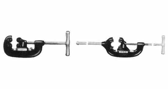 PIPE CUTTER 4-WHEEL HEAVY-DUTY, RIDGID #42-A CAPACITY 3/4"TO2"