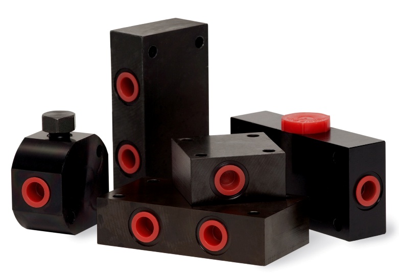 BLOCK PORTING STEEL 3 WAY, G1/4 FEMALE THREAD 300MPA