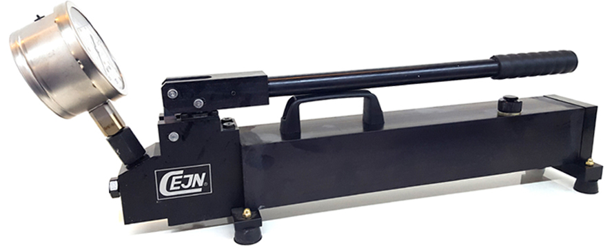 PUMP HAND HIGH PRESSURE, TANK CAPACITY 2.2LTR 2500BAR