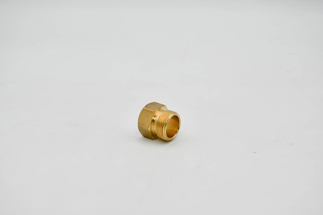 COUPLING SCREW FOR CUTTING NOZZLES