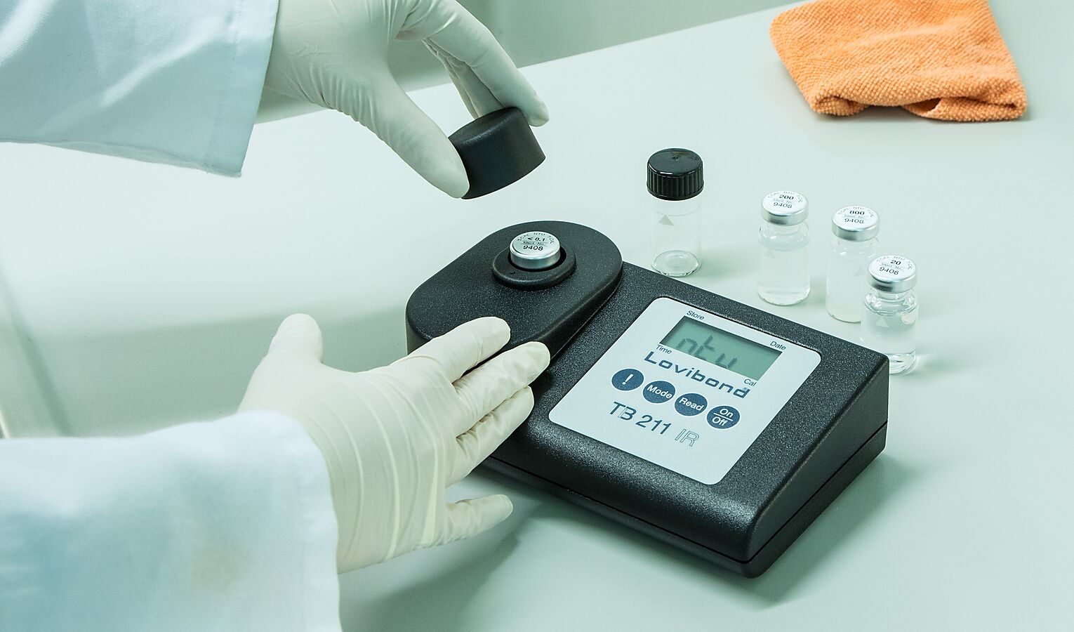 TURBIDITY METER (DIGITAL)