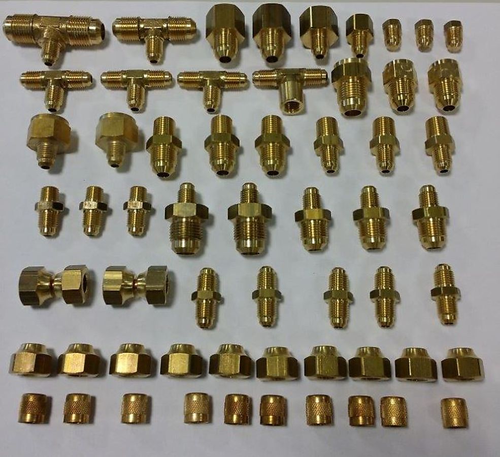 1/4-3/8 COLLECTION OF FITTINGS