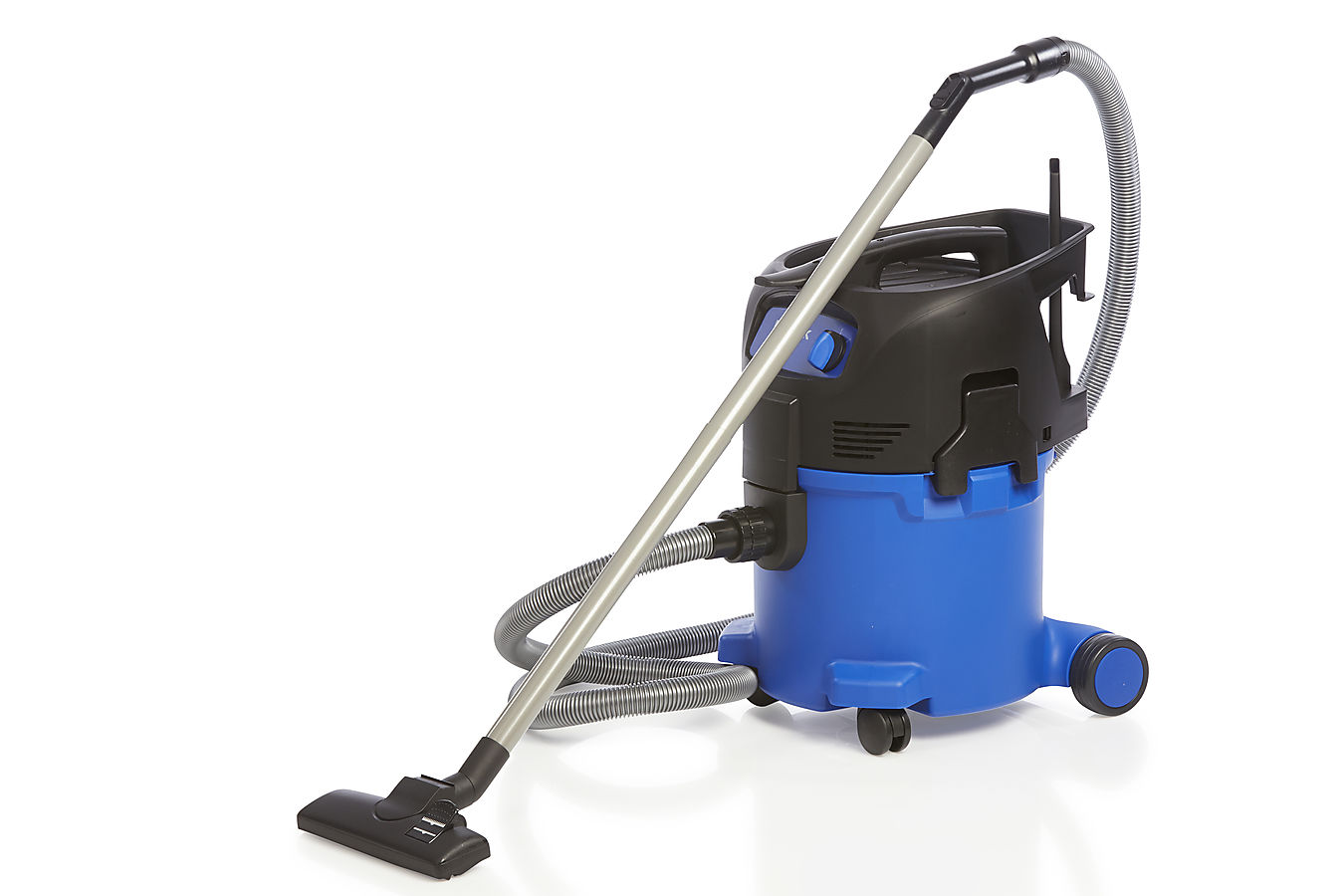 VCWD27 WET AND DRY VACUUM CLEANER