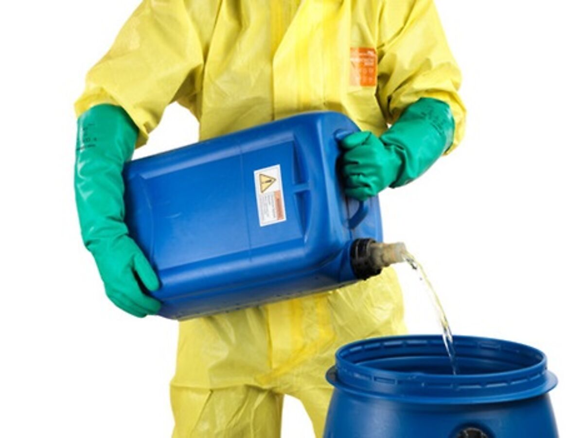 SAFE CHEMICAL HANDLING PROTECTION PPE KIT
